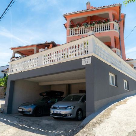Apartments Zubcic ทิสโน ภายนอก รูปภาพ