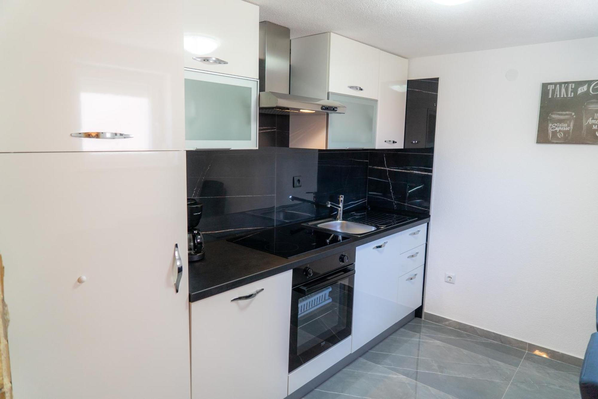 Apartments Zubcic ทิสโน ภายนอก รูปภาพ