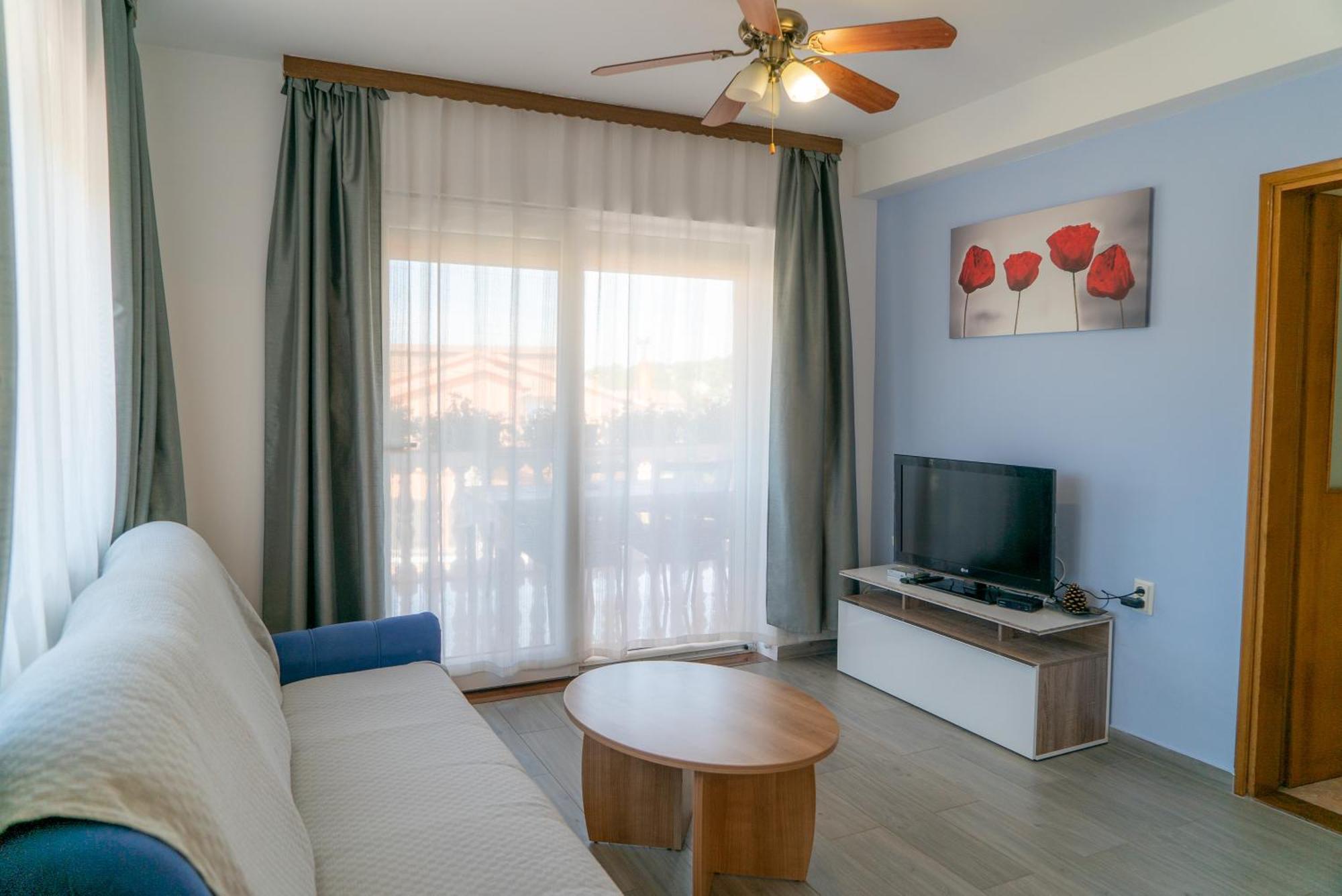 Apartments Zubcic ทิสโน ภายนอก รูปภาพ
