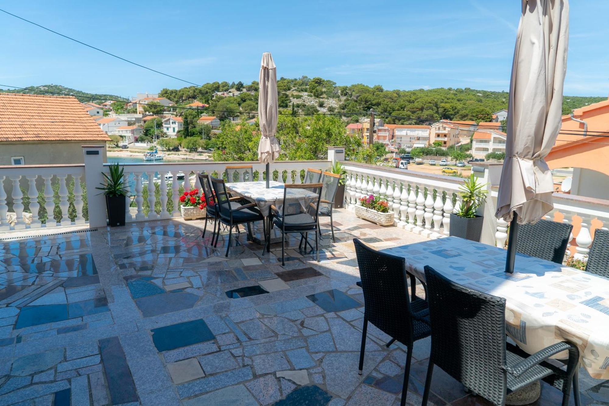 Apartments Zubcic ทิสโน ภายนอก รูปภาพ